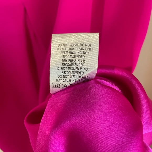 Alisha Levine Neiman Marcus Tank Top - Picture 4 of 5